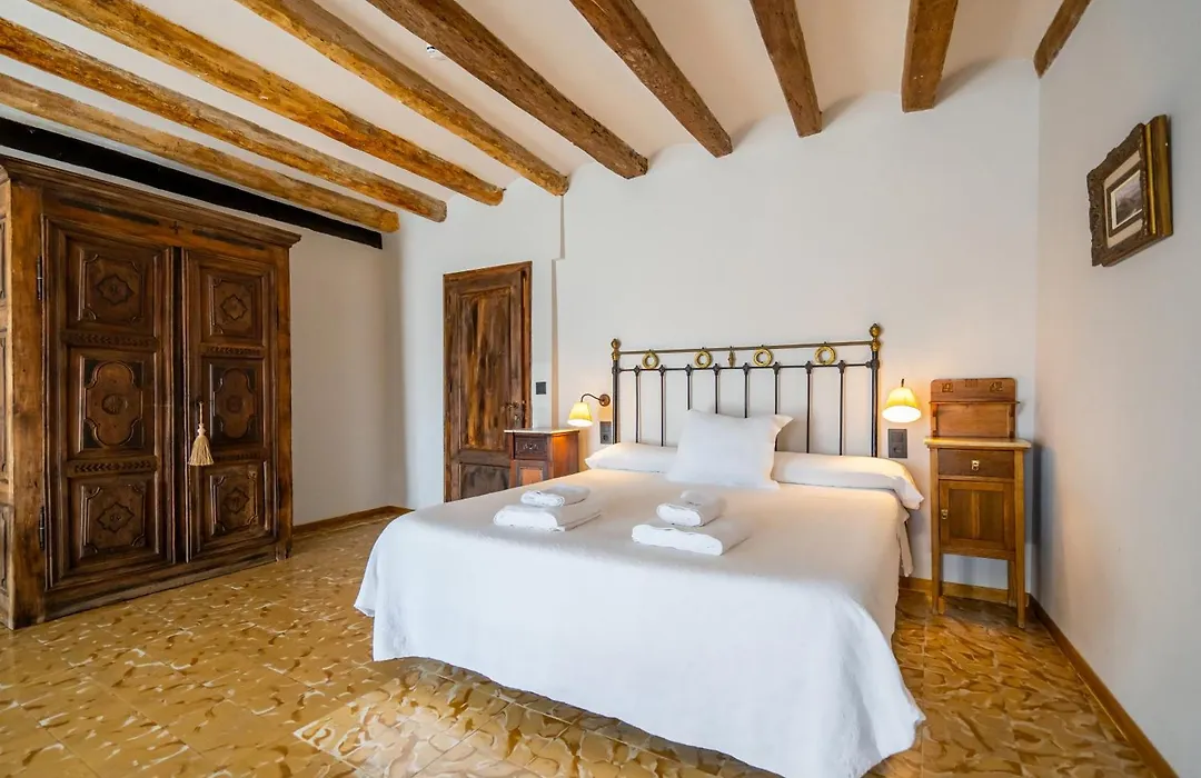 Lo Palauet de la Muralla-1